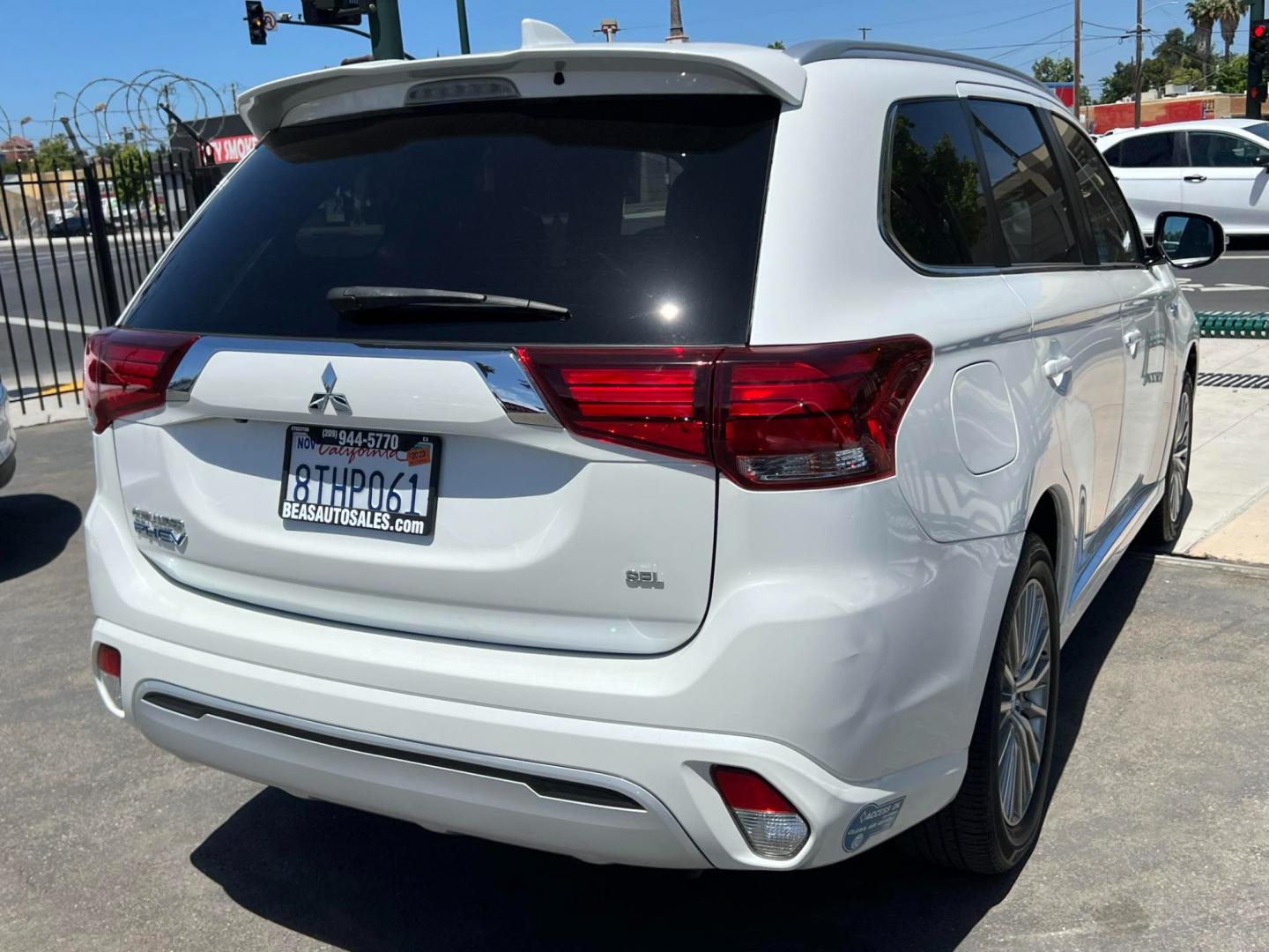 2020 WHITE /BLACK Mitsubishi Outlander PHEV (JA4J24A52LZ) , located at 744 E Miner Ave, Stockton, CA, 95202, (209) 944-5770, 37.956863, -121.282082 - Photo#10